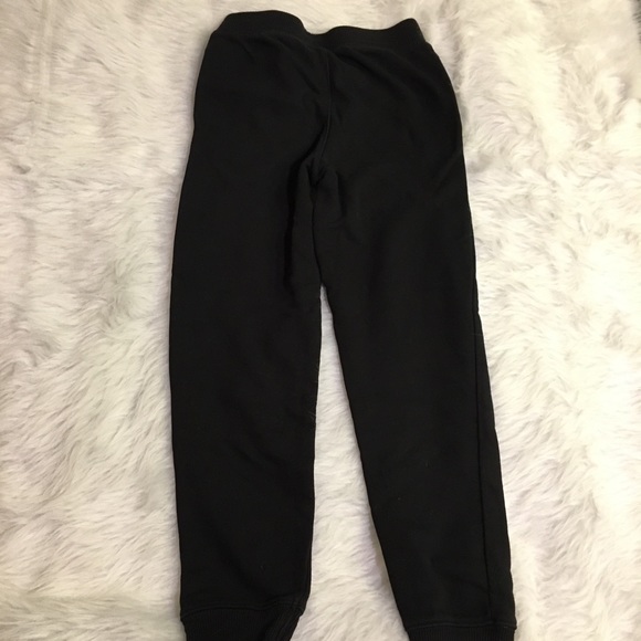 [Children’s Place] 2 pair Sweatpants Black/Grey - Picture 2 of 8
